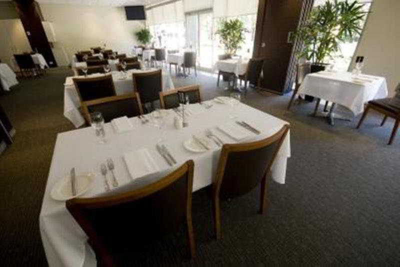 Pacific Suites Canberra Bagian luar foto